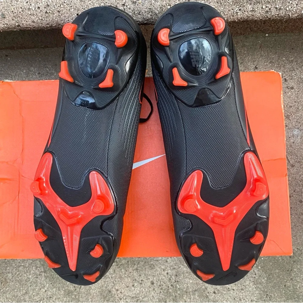 Nike Vapor 13 Academy FG/MG Soccer Cleats - (AT5269 060) size 9.5 NWT - Picture 7 of 11